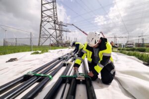 Weltweit erstes 380‑kV‑Baueinsatzkabel bei Amprion